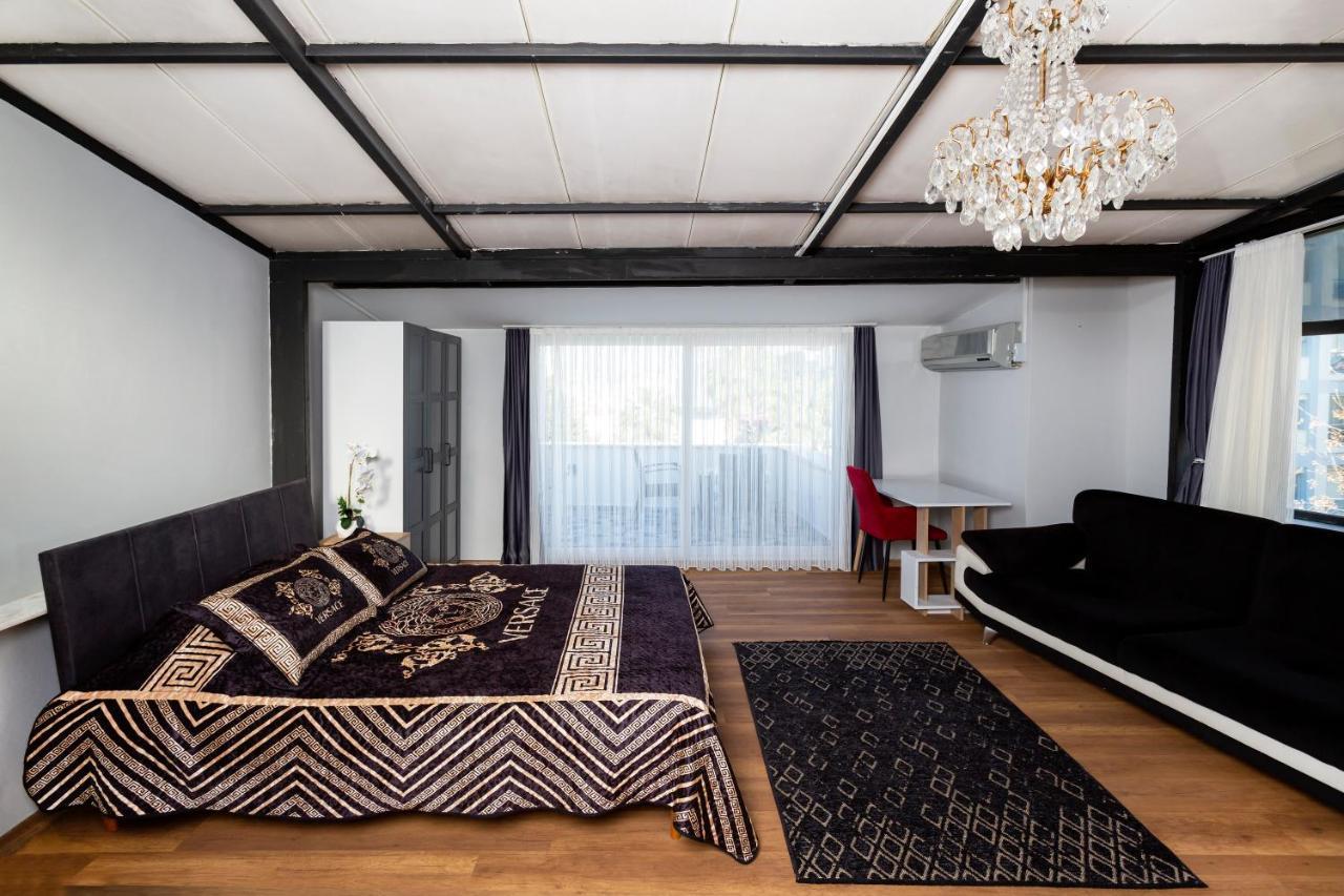 8 Rooms House Balcova Екстер'єр фото
