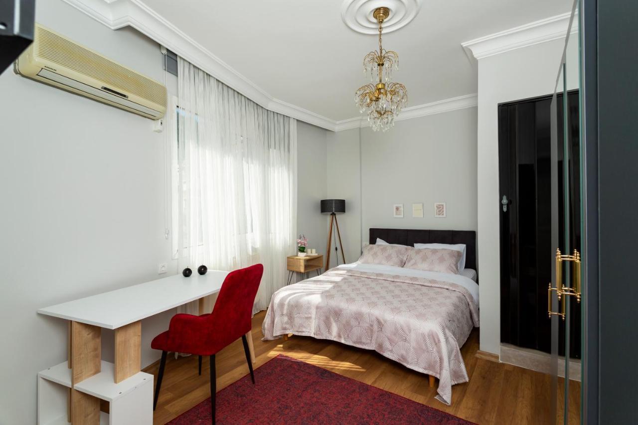 8 Rooms House Balcova Екстер'єр фото