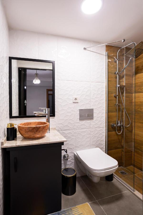 8 Rooms House Balcova Екстер'єр фото